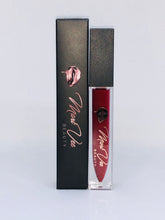 Load image into Gallery viewer, Queen